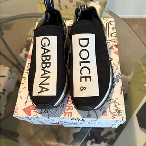 Men’s size 12, Dolce & Cabana. Excellent condition